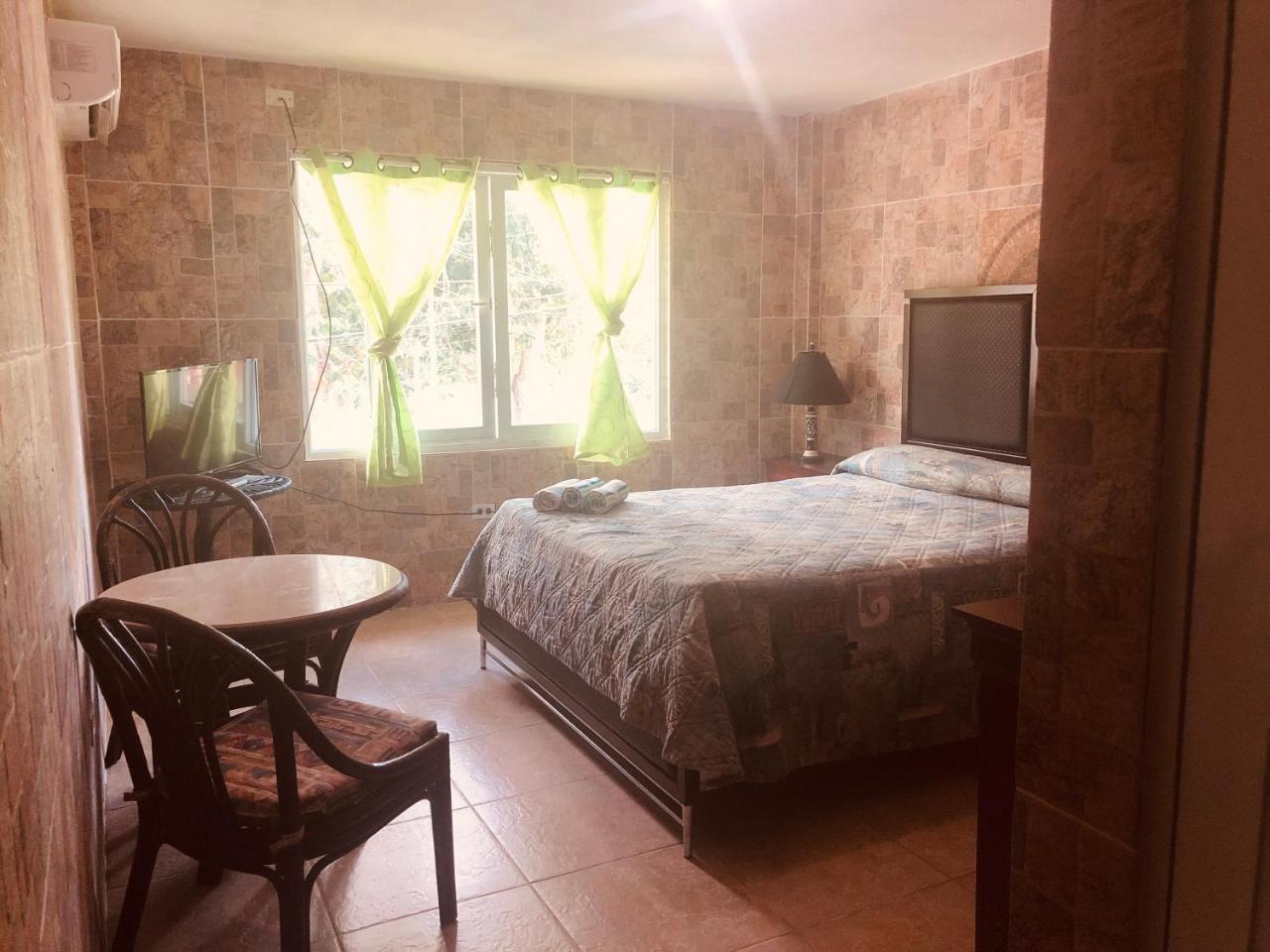Hotel Colombus Aguada Kültér fotó